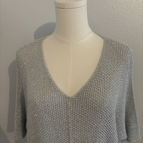 Brand Bazar Metallic Shimmer Knit Top Silver Holiday Sweater Sz M Made in Italy - Picture 5 of 11